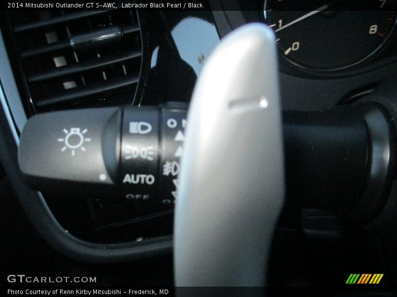 Labrador Black Pearl / Black 2014 Mitsubishi Outlander GT S-AWC