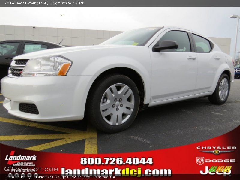 Bright White / Black 2014 Dodge Avenger SE