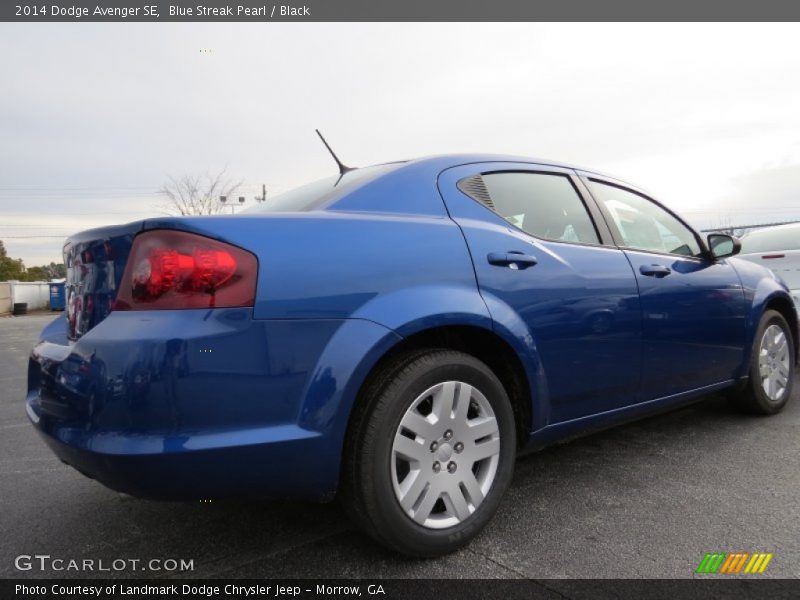 Blue Streak Pearl / Black 2014 Dodge Avenger SE