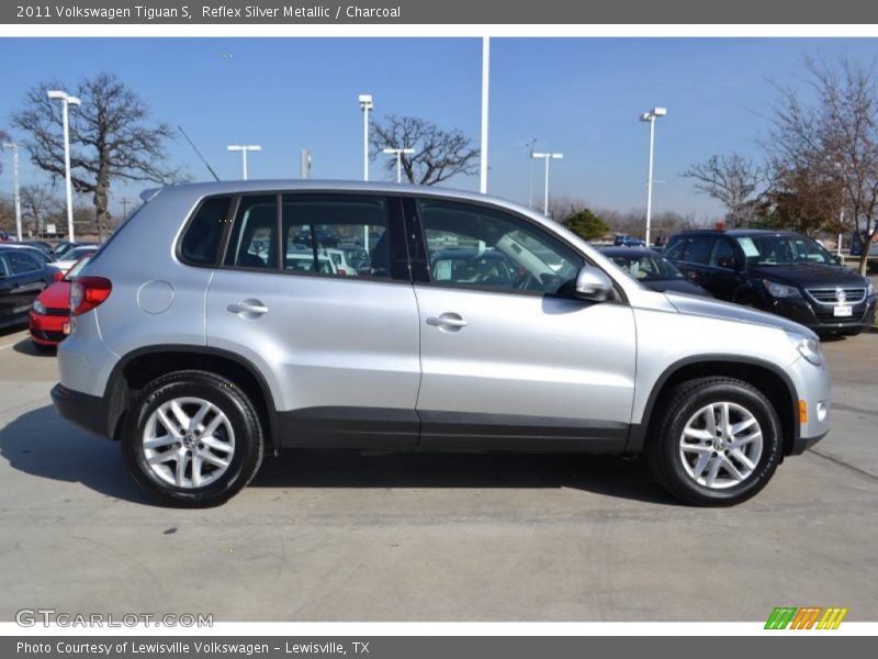 Reflex Silver Metallic / Charcoal 2011 Volkswagen Tiguan S