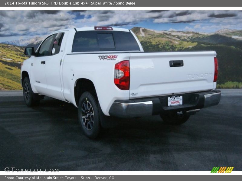 Super White / Sand Beige 2014 Toyota Tundra SR5 TRD Double Cab 4x4