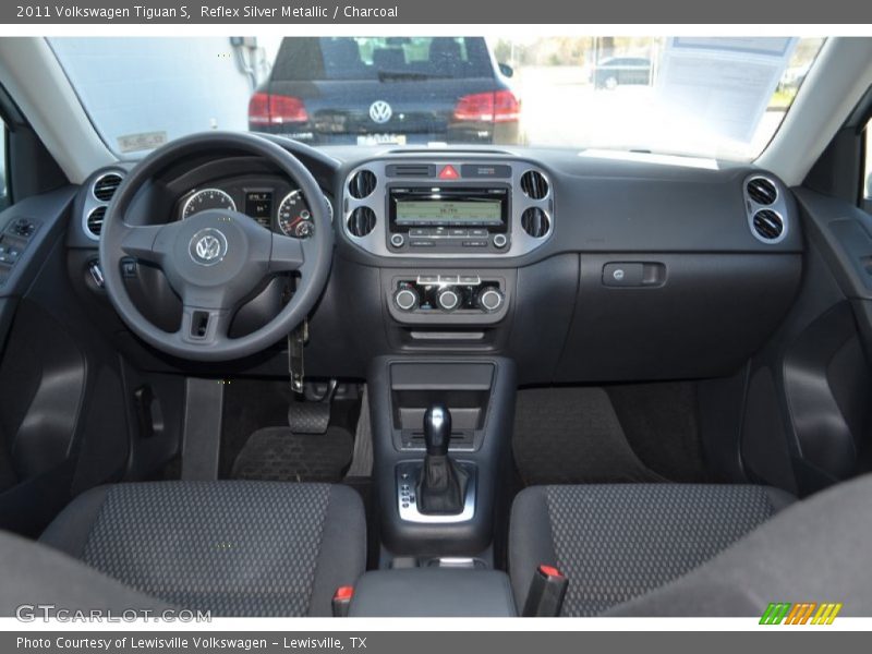 Reflex Silver Metallic / Charcoal 2011 Volkswagen Tiguan S