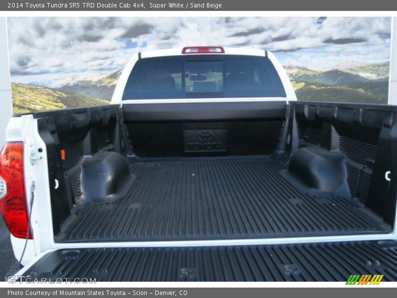 Super White / Sand Beige 2014 Toyota Tundra SR5 TRD Double Cab 4x4