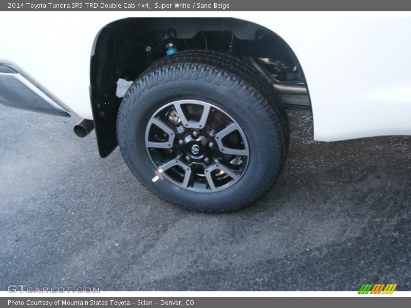 Super White / Sand Beige 2014 Toyota Tundra SR5 TRD Double Cab 4x4