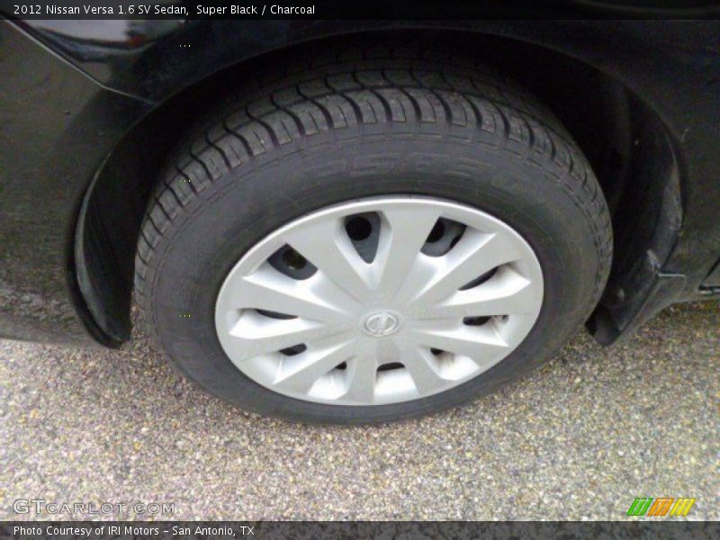 Super Black / Charcoal 2012 Nissan Versa 1.6 SV Sedan