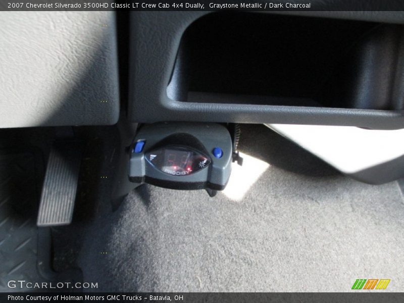 Graystone Metallic / Dark Charcoal 2007 Chevrolet Silverado 3500HD Classic LT Crew Cab 4x4 Dually