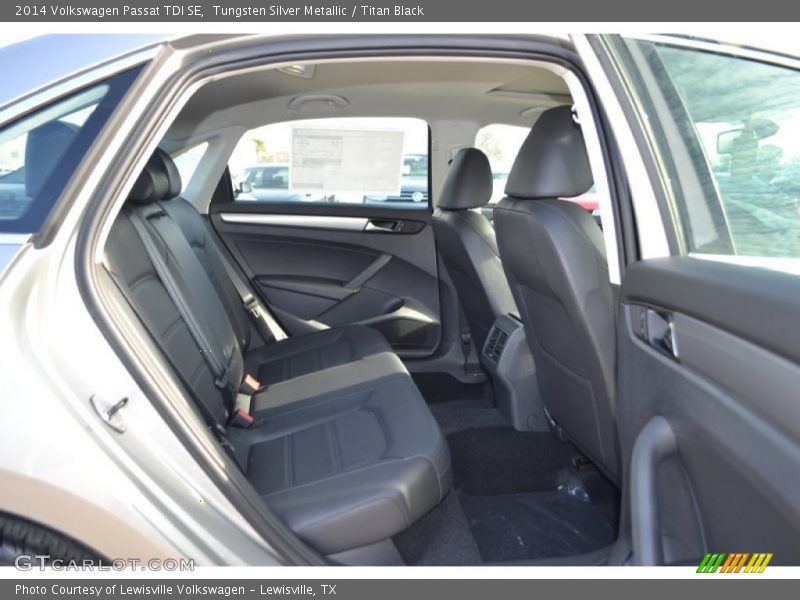 Tungsten Silver Metallic / Titan Black 2014 Volkswagen Passat TDI SE
