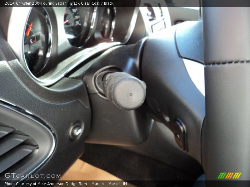 Black Clear Coat / Black 2014 Chrysler 200 Touring Sedan