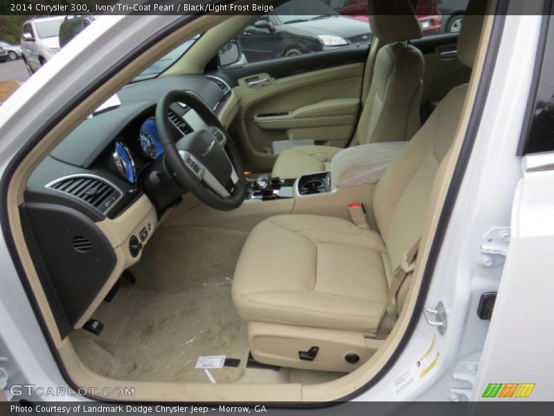 Ivory Tri-Coat Pearl / Black/Light Frost Beige 2014 Chrysler 300
