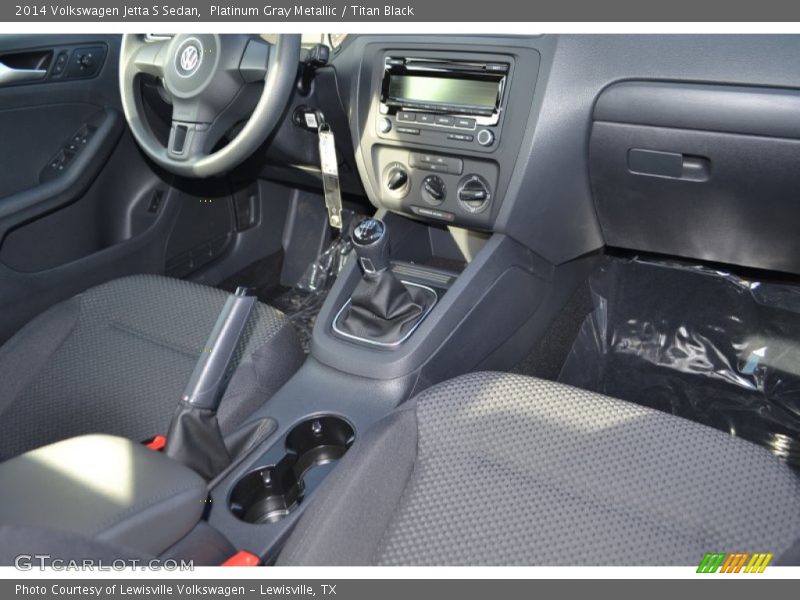 Platinum Gray Metallic / Titan Black 2014 Volkswagen Jetta S Sedan