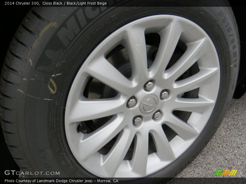 Gloss Black / Black/Light Frost Beige 2014 Chrysler 300