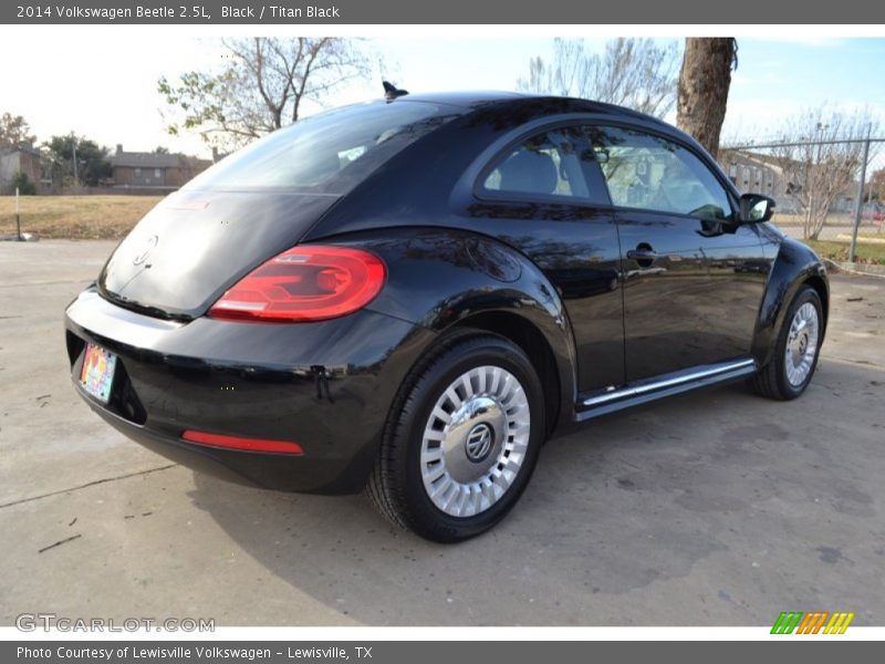Black / Titan Black 2014 Volkswagen Beetle 2.5L