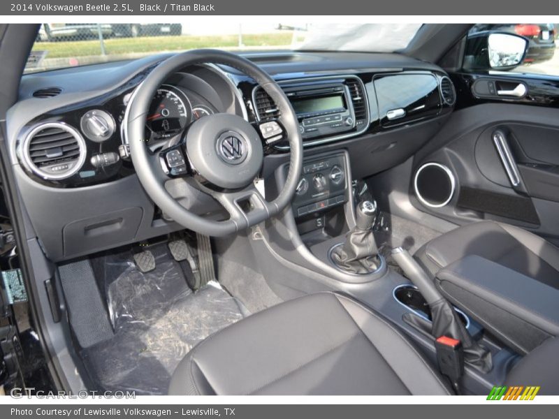  2014 Beetle 2.5L Titan Black Interior