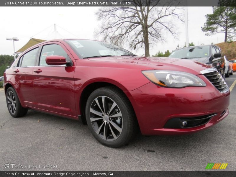 Front 3/4 View of 2014 200 Touring Sedan