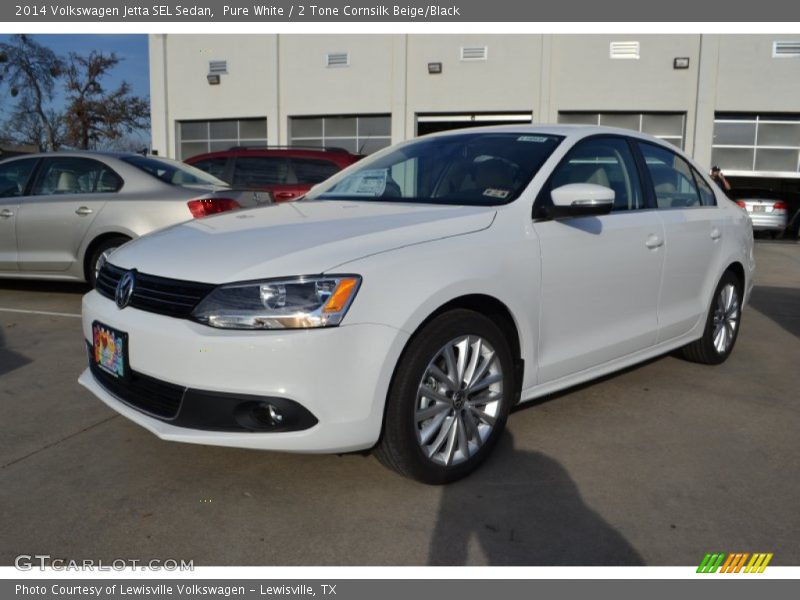 Pure White / 2 Tone Cornsilk Beige/Black 2014 Volkswagen Jetta SEL Sedan