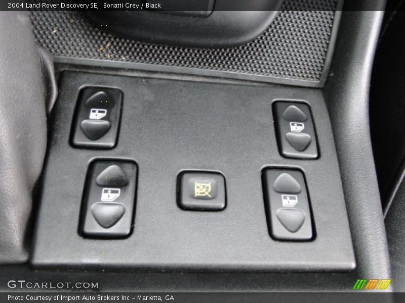 Bonatti Grey / Black 2004 Land Rover Discovery SE