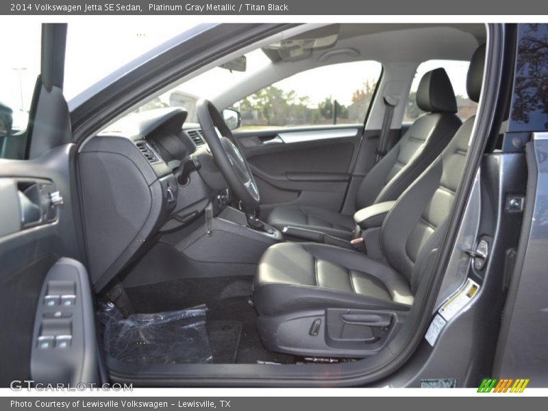 Front Seat of 2014 Jetta SE Sedan