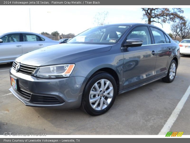 Platinum Gray Metallic / Titan Black 2014 Volkswagen Jetta SE Sedan
