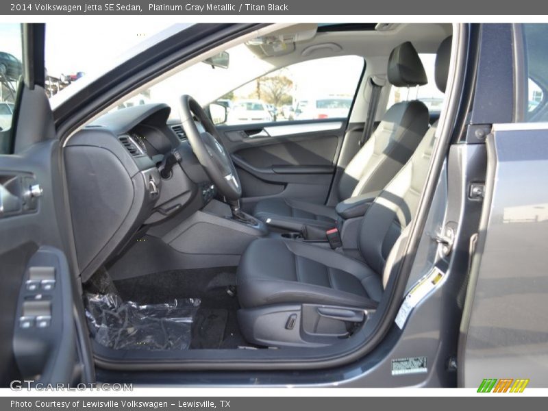 Platinum Gray Metallic / Titan Black 2014 Volkswagen Jetta SE Sedan