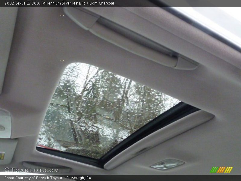 Millennium Silver Metallic / Light Charcoal 2002 Lexus ES 300