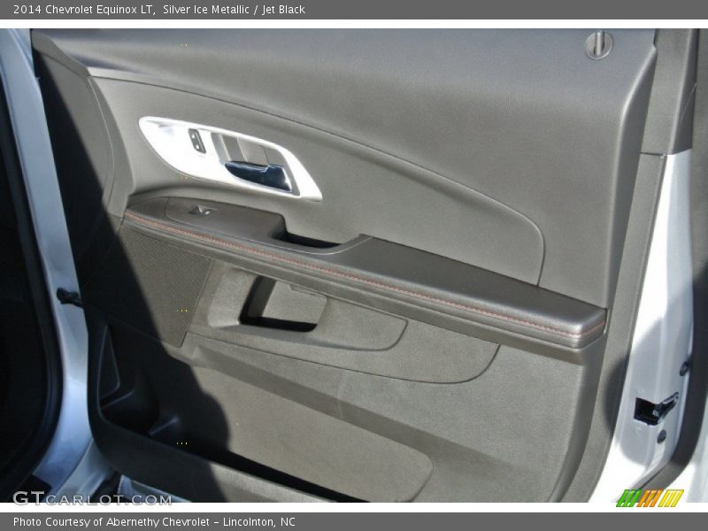 Silver Ice Metallic / Jet Black 2014 Chevrolet Equinox LT