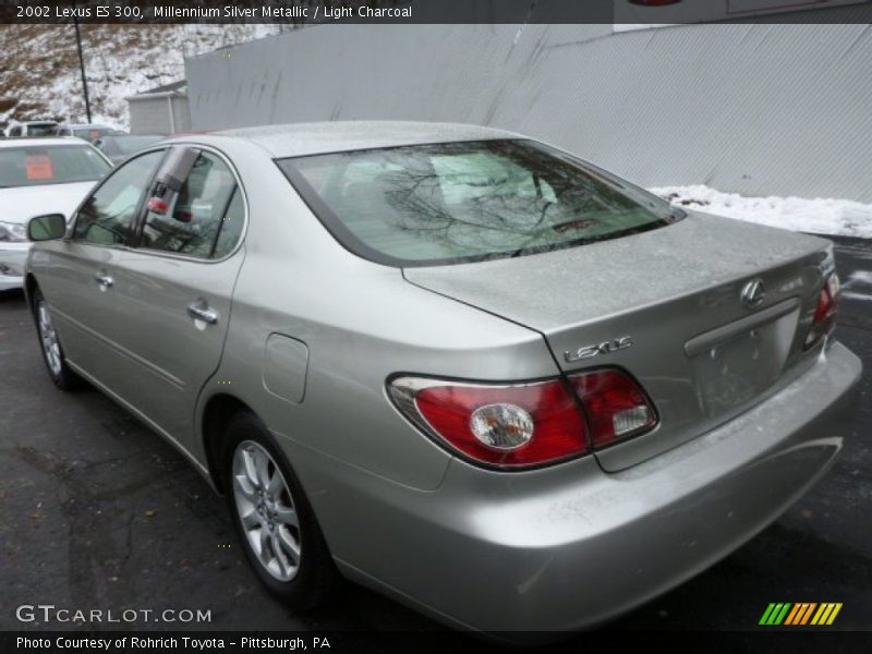 Millennium Silver Metallic / Light Charcoal 2002 Lexus ES 300