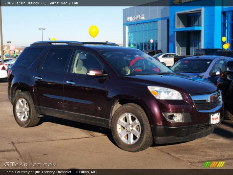 Garnet Red / Tan 2009 Saturn Outlook XE