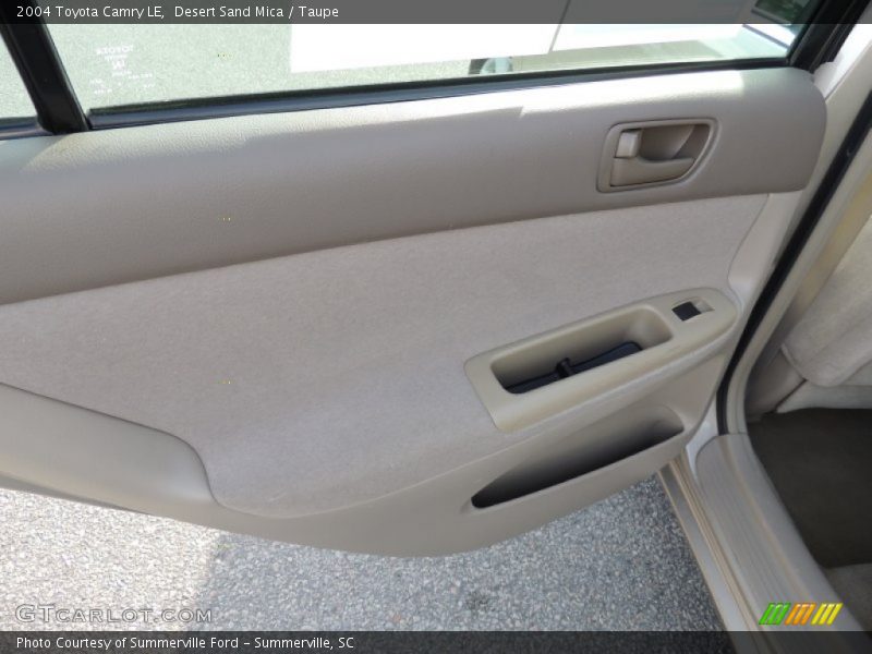 Desert Sand Mica / Taupe 2004 Toyota Camry LE