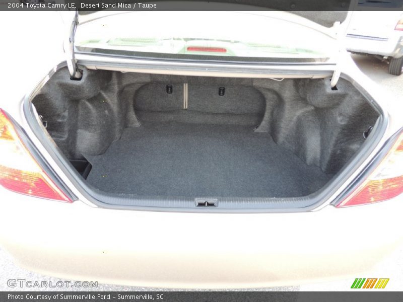 Desert Sand Mica / Taupe 2004 Toyota Camry LE