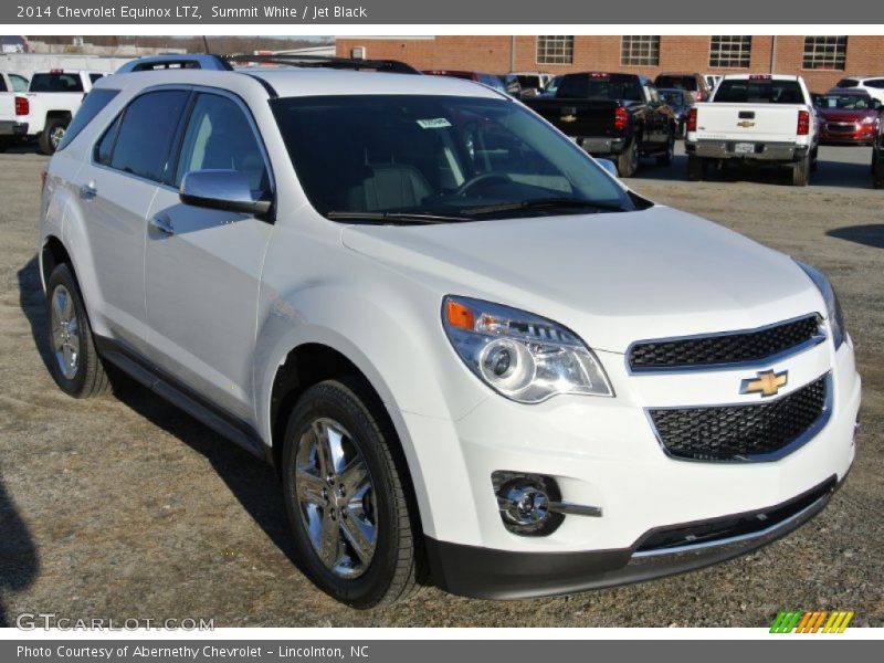 Front 3/4 View of 2014 Equinox LTZ