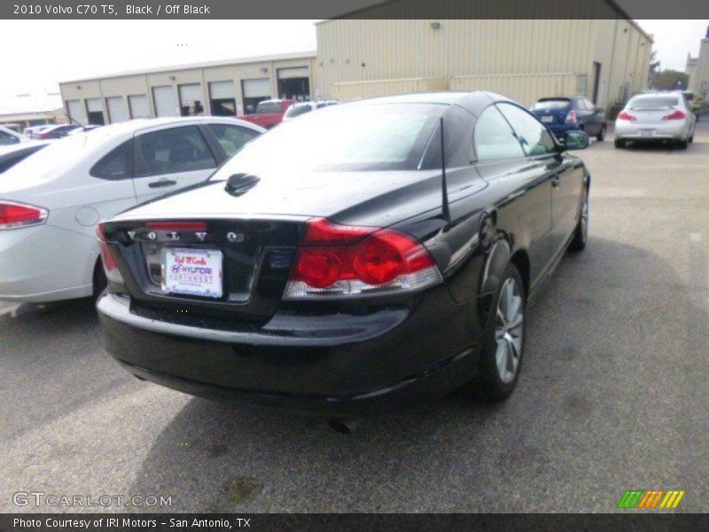 Black / Off Black 2010 Volvo C70 T5