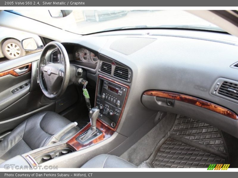 Silver Metallic / Graphite 2005 Volvo S60 2.4