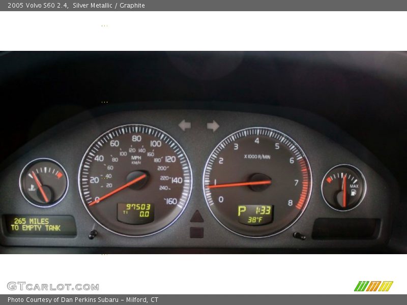 Silver Metallic / Graphite 2005 Volvo S60 2.4