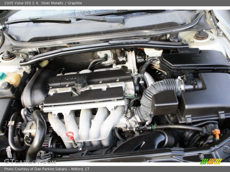 Silver Metallic / Graphite 2005 Volvo S60 2.4