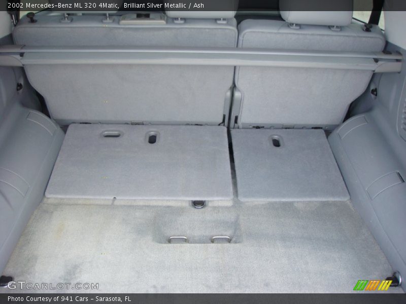  2002 ML 320 4Matic Trunk