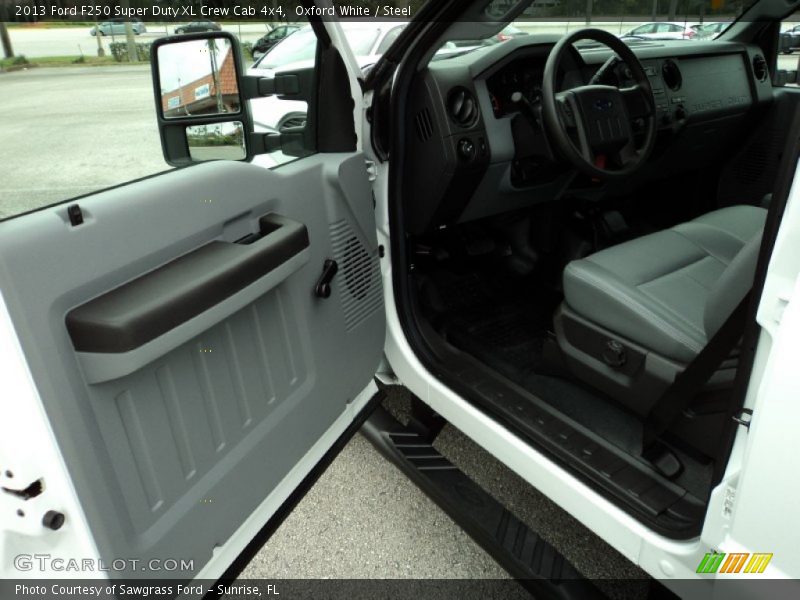 Oxford White / Steel 2013 Ford F250 Super Duty XL Crew Cab 4x4