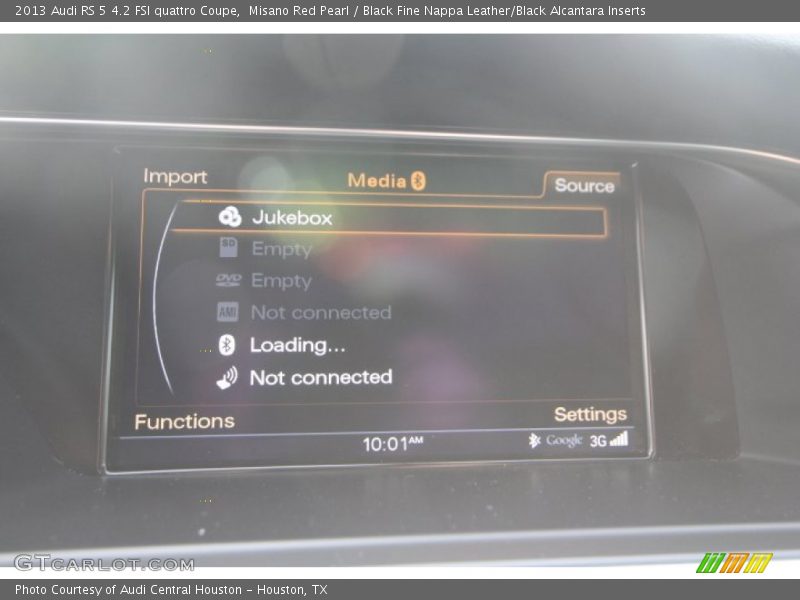 Controls of 2013 RS 5 4.2 FSI quattro Coupe