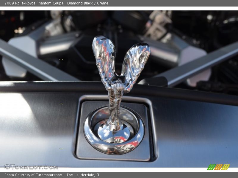 Diamond Black / Creme 2009 Rolls-Royce Phantom Coupe