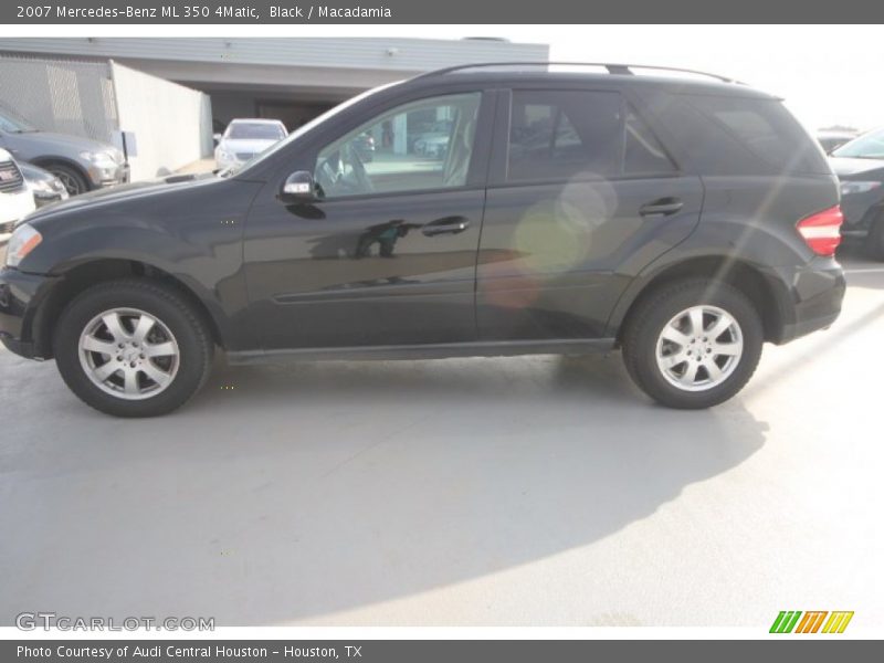 Black / Macadamia 2007 Mercedes-Benz ML 350 4Matic