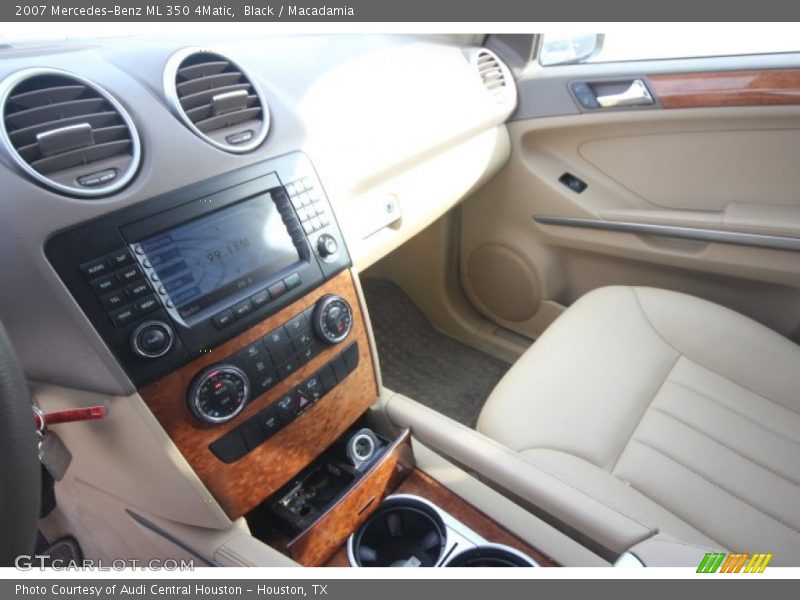 Black / Macadamia 2007 Mercedes-Benz ML 350 4Matic