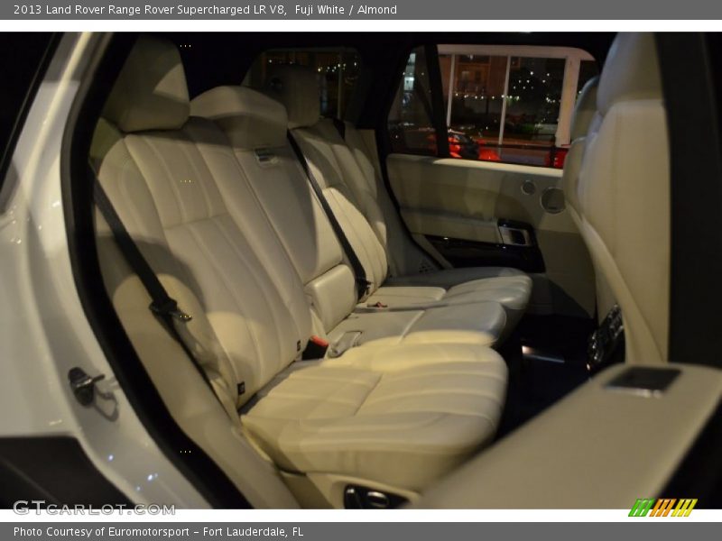 Fuji White / Almond 2013 Land Rover Range Rover Supercharged LR V8