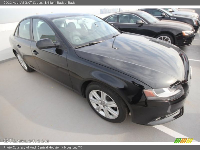 Front 3/4 View of 2011 A4 2.0T Sedan
