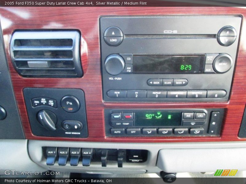 Silver Metallic / Medium Flint 2005 Ford F350 Super Duty Lariat Crew Cab 4x4