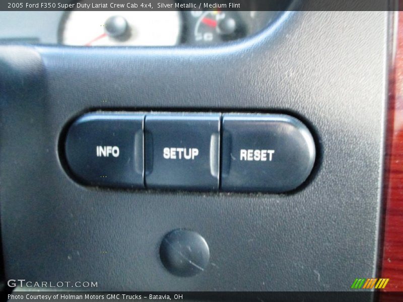 Silver Metallic / Medium Flint 2005 Ford F350 Super Duty Lariat Crew Cab 4x4