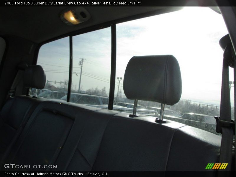 Silver Metallic / Medium Flint 2005 Ford F350 Super Duty Lariat Crew Cab 4x4