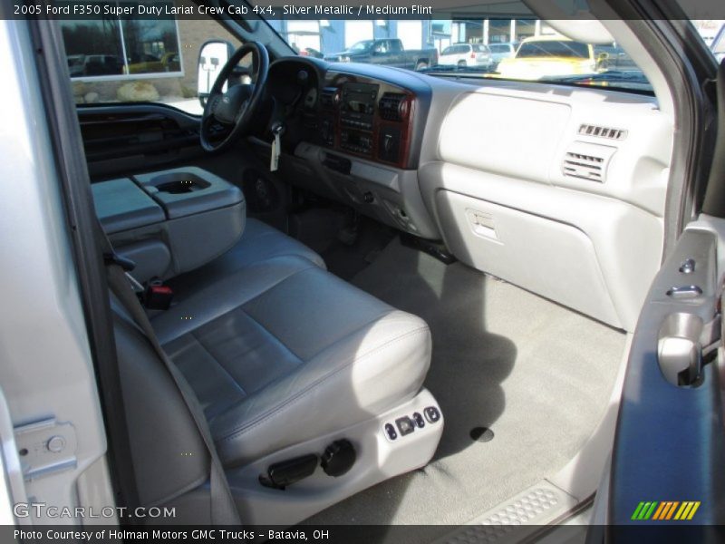 Silver Metallic / Medium Flint 2005 Ford F350 Super Duty Lariat Crew Cab 4x4