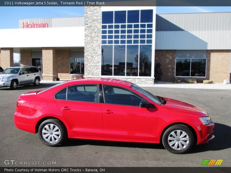 Tornado Red / Titan Black 2011 Volkswagen Jetta S Sedan