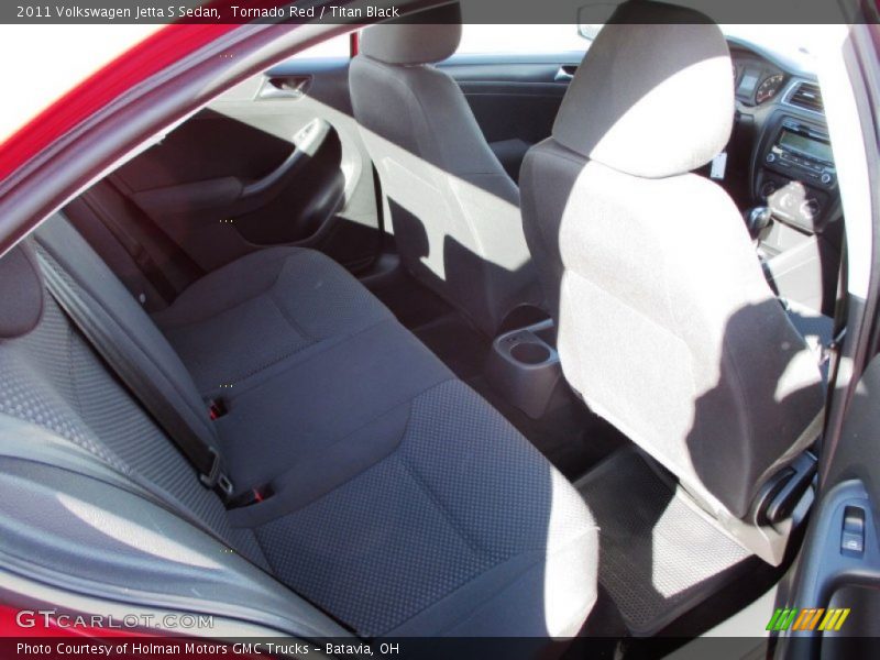 Tornado Red / Titan Black 2011 Volkswagen Jetta S Sedan