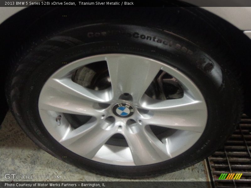Titanium Silver Metallic / Black 2013 BMW 5 Series 528i xDrive Sedan