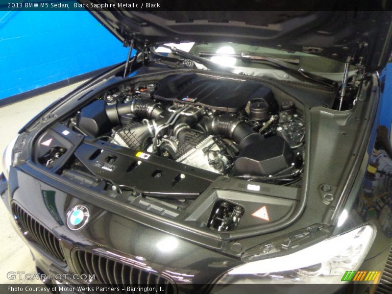 Black Sapphire Metallic / Black 2013 BMW M5 Sedan
